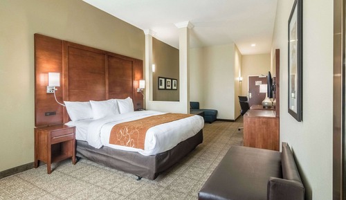 Suite, 2 Queen Beds, Non Smoking