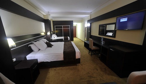 Senior Suite