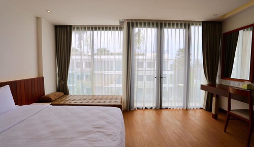 Superior Room