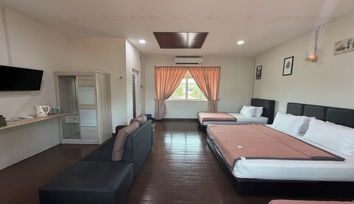 A3 - Family Room