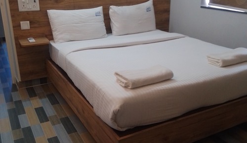 Luxury Apartment, Multiple Beds, Patio, City View