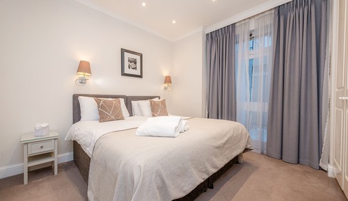 Standard Apartment, 1 Bedroom with Patio (Lower Ground Floor)