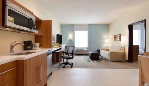 Suite, 1 King Bed