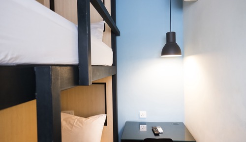Standard Twin (Bunk Bed) with Windows