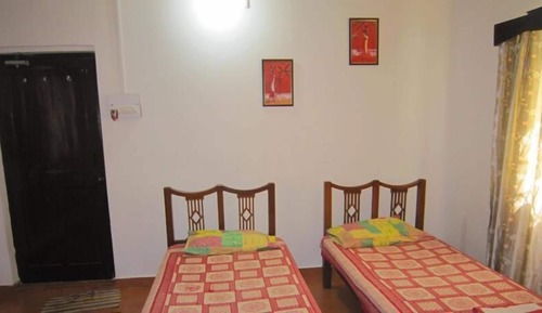 Basic Double Room, 1 Double Bed, Smoking
