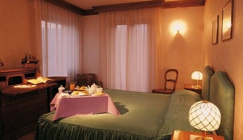 Comfort Room