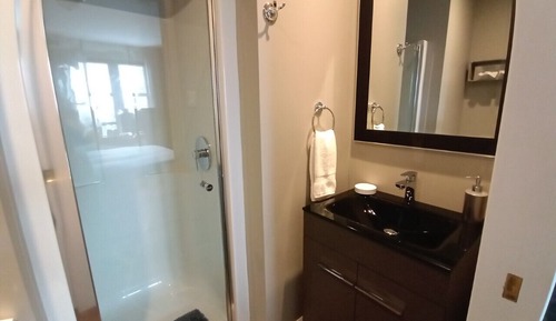 Standard Room, 1 Queen Bed, Private Bathroom (without terrace)