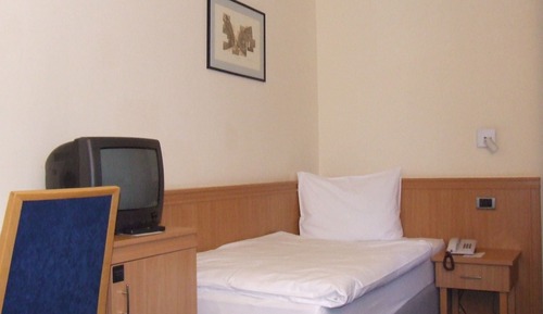 Standard Single Room, 1 Twin Bed, Mountain View
