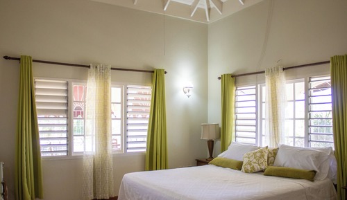 Deluxe Room, Non Smoking, Partial Sea View