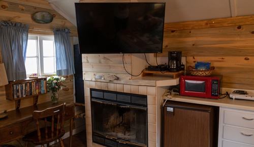 Classic Cabin