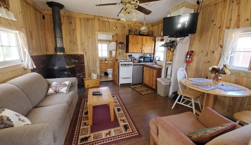 Cottage, 1 Queen Bed with Sofa bed
