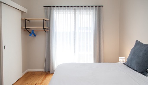 Basic Studio, 1 King Bed, Refrigerator & Microwave