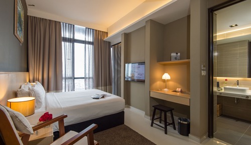 Premier Room, 1 King Bed
