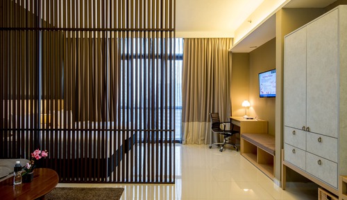 Junior Suite Twin City View
