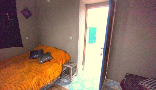 Basic Triple Room