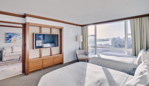 Luxury Apartment, 1 Bedroom (2 Queen Beds)