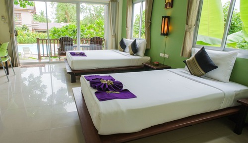 Triple Room