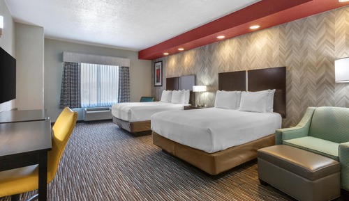 Standard Room, 2 Queen Beds, Accessible, Bathtub