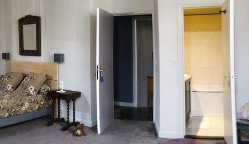 Superior Double Room, Ensuite, City View