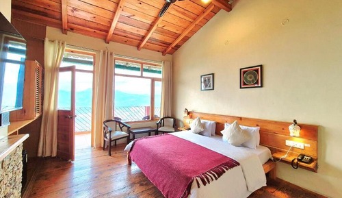 Superior Double Room, Balcony, Mountain View