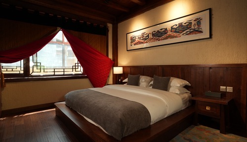 Senior Double Room, Courtyard View