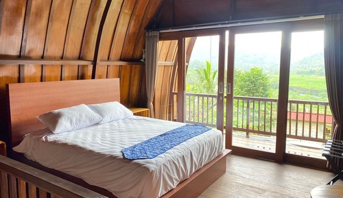 Deluxe Villa, Balcony, Garden View