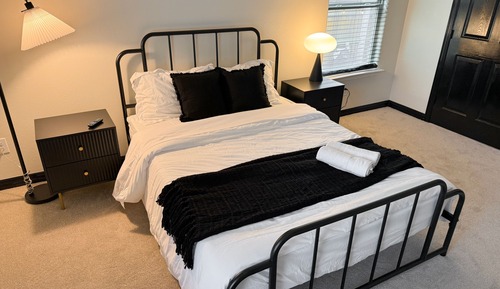 Standard Double Room, 1 Queen Bed