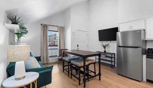 Condo, Multiple Beds, Balcony (403 Vet's Blvd E-391)