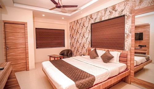 Superior Double Room, Balcony, City View