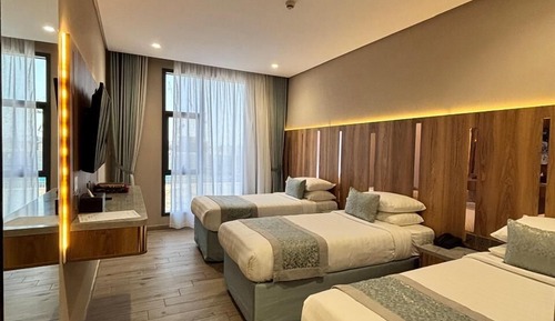 Triple Room
