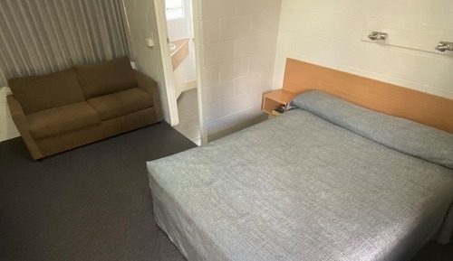 Standard Double Room, Patio, Garden View