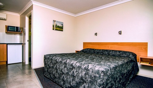Deluxe Double Room, Patio, Garden View