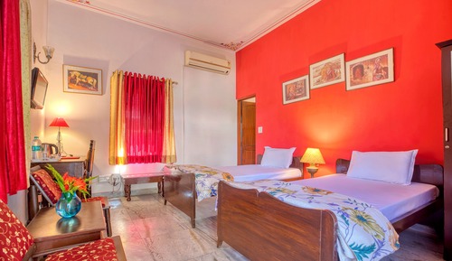Superior Twin Room