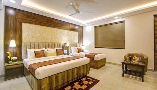 Premium Triple Room