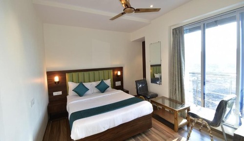 Executive Room, Balcony, City View