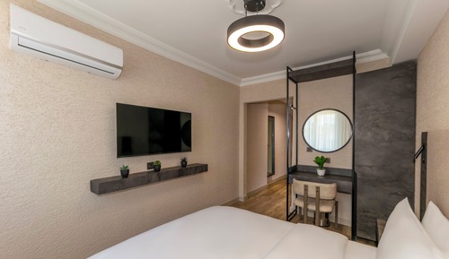 Deluxe Single Room