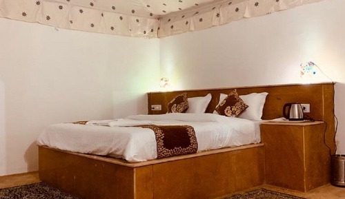 Luxury Double Room, Desert View