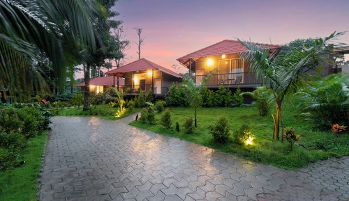 Superior Cottage