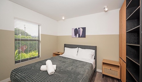 Luxury Apartment, 2 Bedrooms, River View
