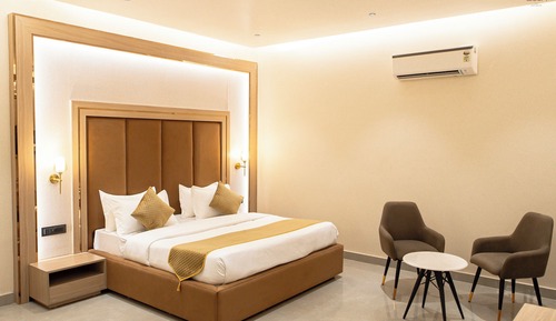 Premium Suite