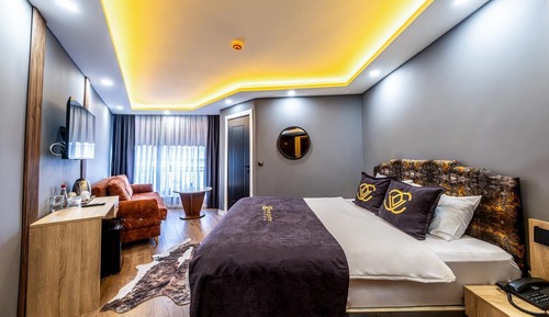 Family Twin Room, Multiple Beds, Air conditioning, City View