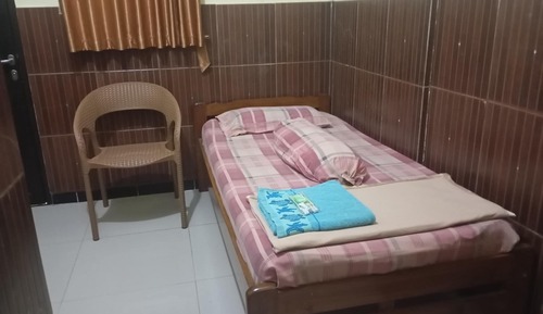 Basic Single Room