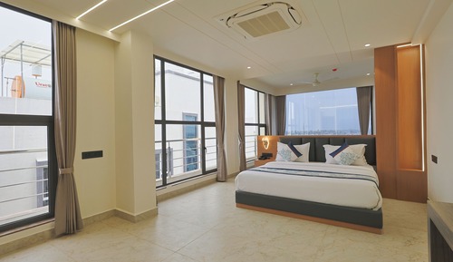 Royal Suite, City View