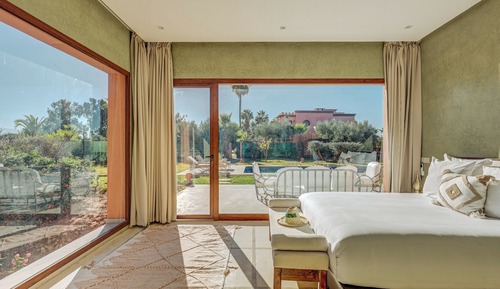 Family Quadruple Room, Pool View