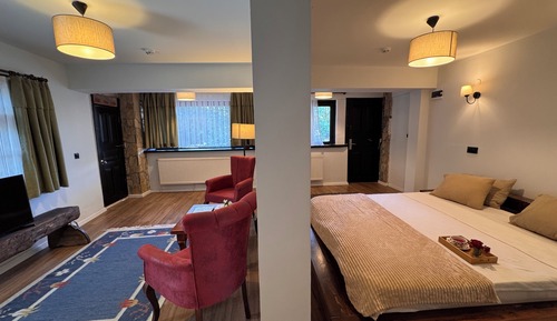 Grand Studio Suite