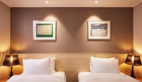 Superior Twin Room