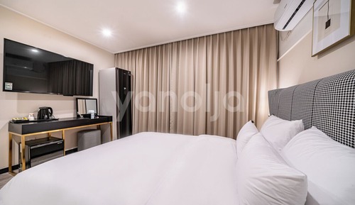 Premier Double Room