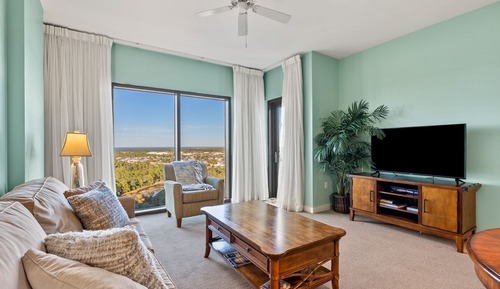 Condo, 2 Bedrooms