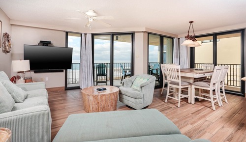 Condo, 3 Bedrooms