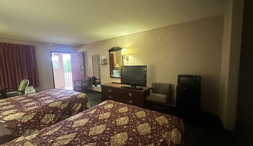 Room, 2 Queen Beds, Non Smoking